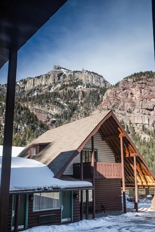 Twin Peaks Lodge & Hot Springs ユアレイ 部屋 写真